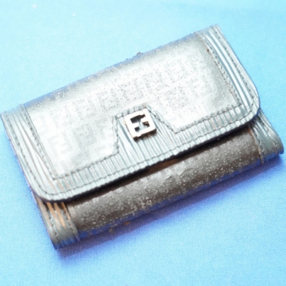 Authentic Fendi Key Wallet - Picture 6 of 7